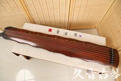 昌都市●久音古琴  ●典藏系列  20240509[红洒金竹节]